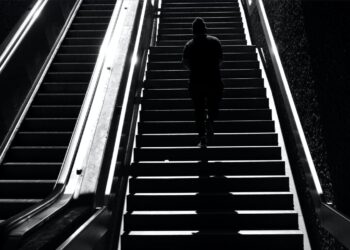 subiendo escaleras